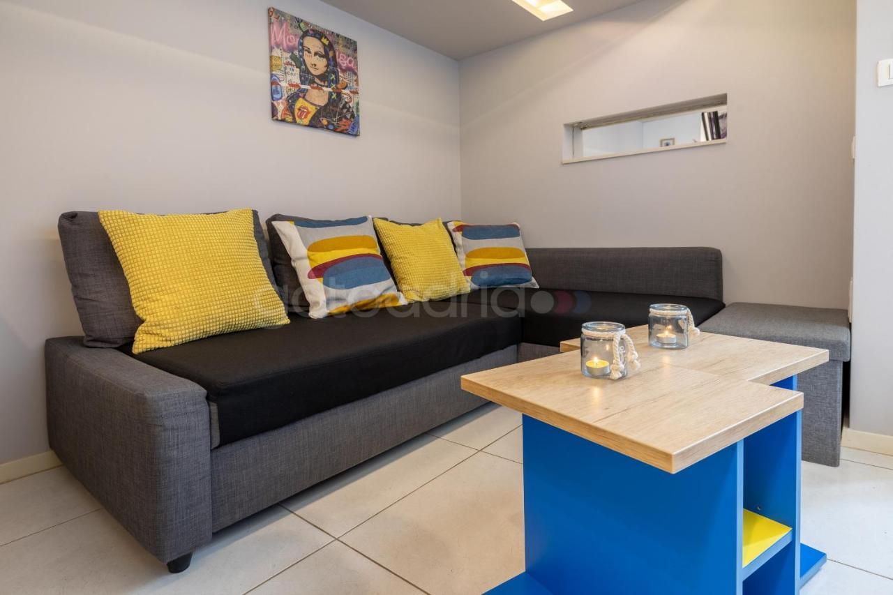 Modern Duplex Studio Tommy Makarska Exterior photo