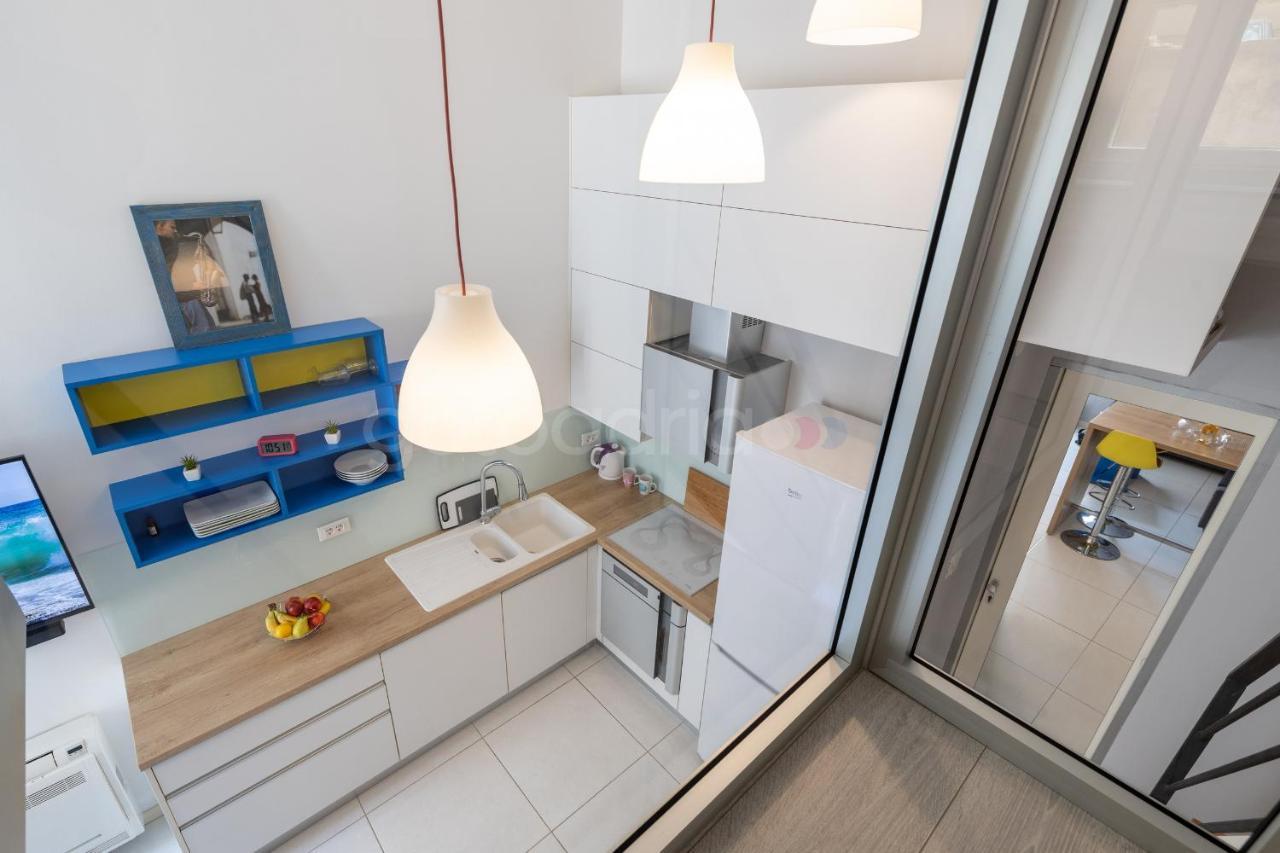 Modern Duplex Studio Tommy Makarska Exterior photo